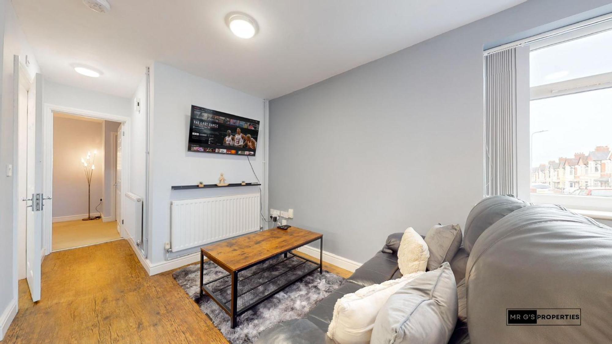 Cardiff City Centre With Free Parking Екстериор снимка